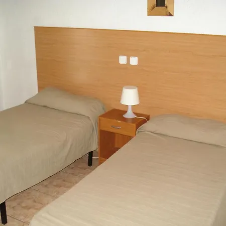 Guest house Pension Santa Fe 2*